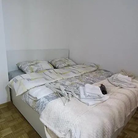 Trgovacka - Apartament Zarkovo